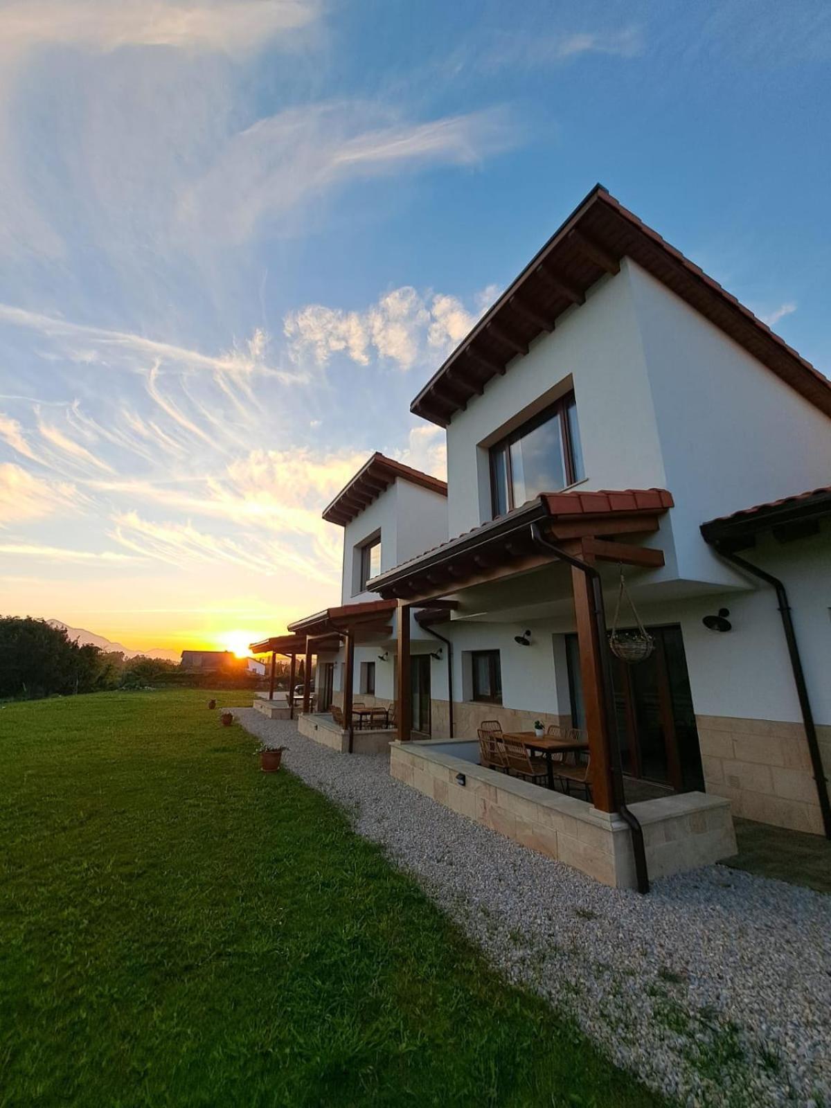 Terradeva Apartamentos Colombres Exterior foto